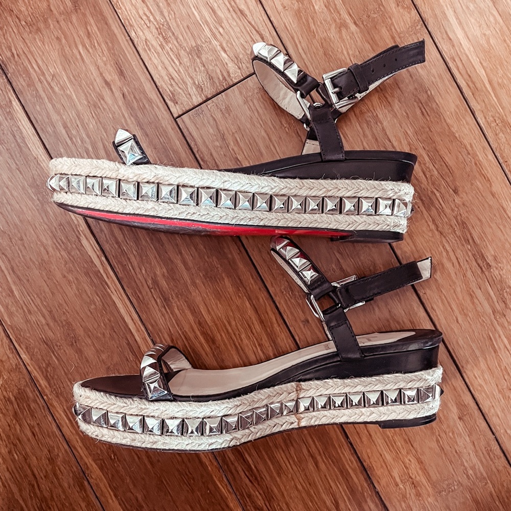 CHRISTIAN LOUBOUTIN
Pyraclou 60 studded leather wedge sandals
